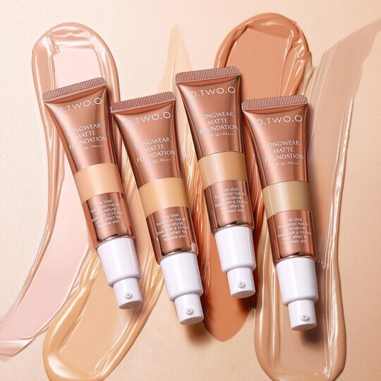 Консилер O.TWO.O Long Wear Matte Finish Liquid Foundation №220 (арт. SC059)